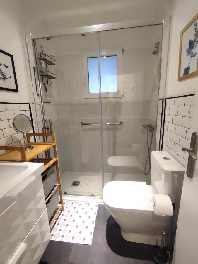 Beach Accommodation Apartment Сан Себастиан Екстериор снимка